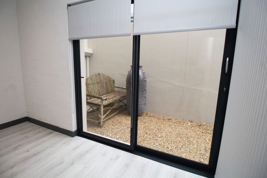 3 Bedroom Property for Sale in Calypso Beach Western Cape